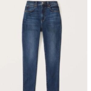 Abercrombie jeans!! Never worn!!